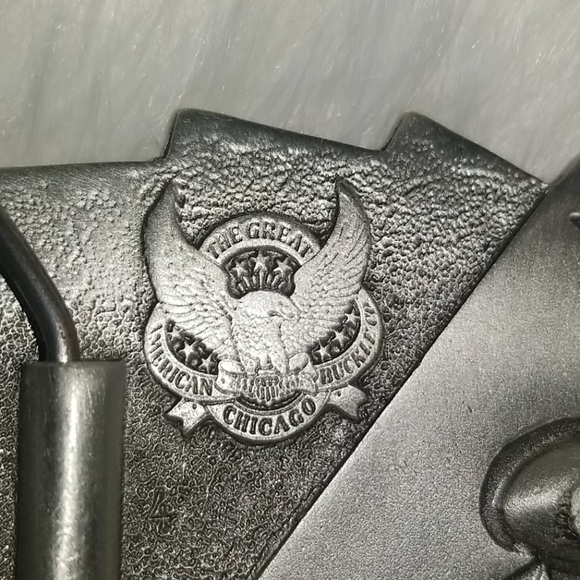 Texas Hold Em Royal Flush Poker Buckle - Picture 4 of 4